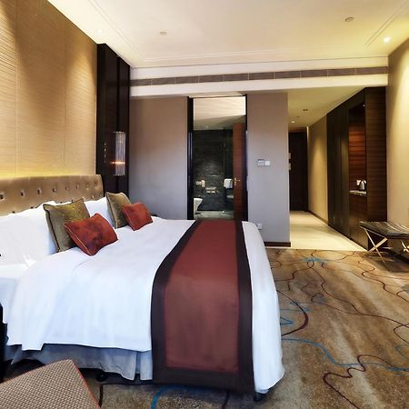 Shenzhen Baohengda International Hotel Exterior foto